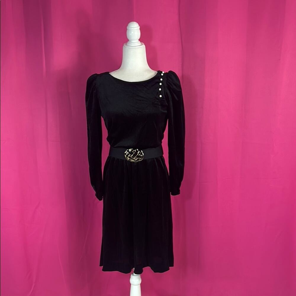 Vintage‎ Union made black velvet belted dress, size 5 or 6